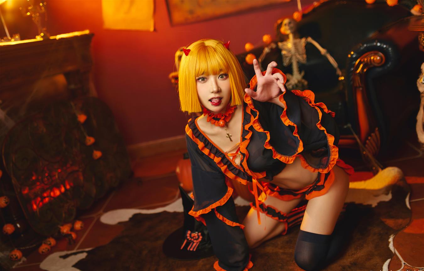 阿包也是兔娘 万圣节 [8P-172MB]