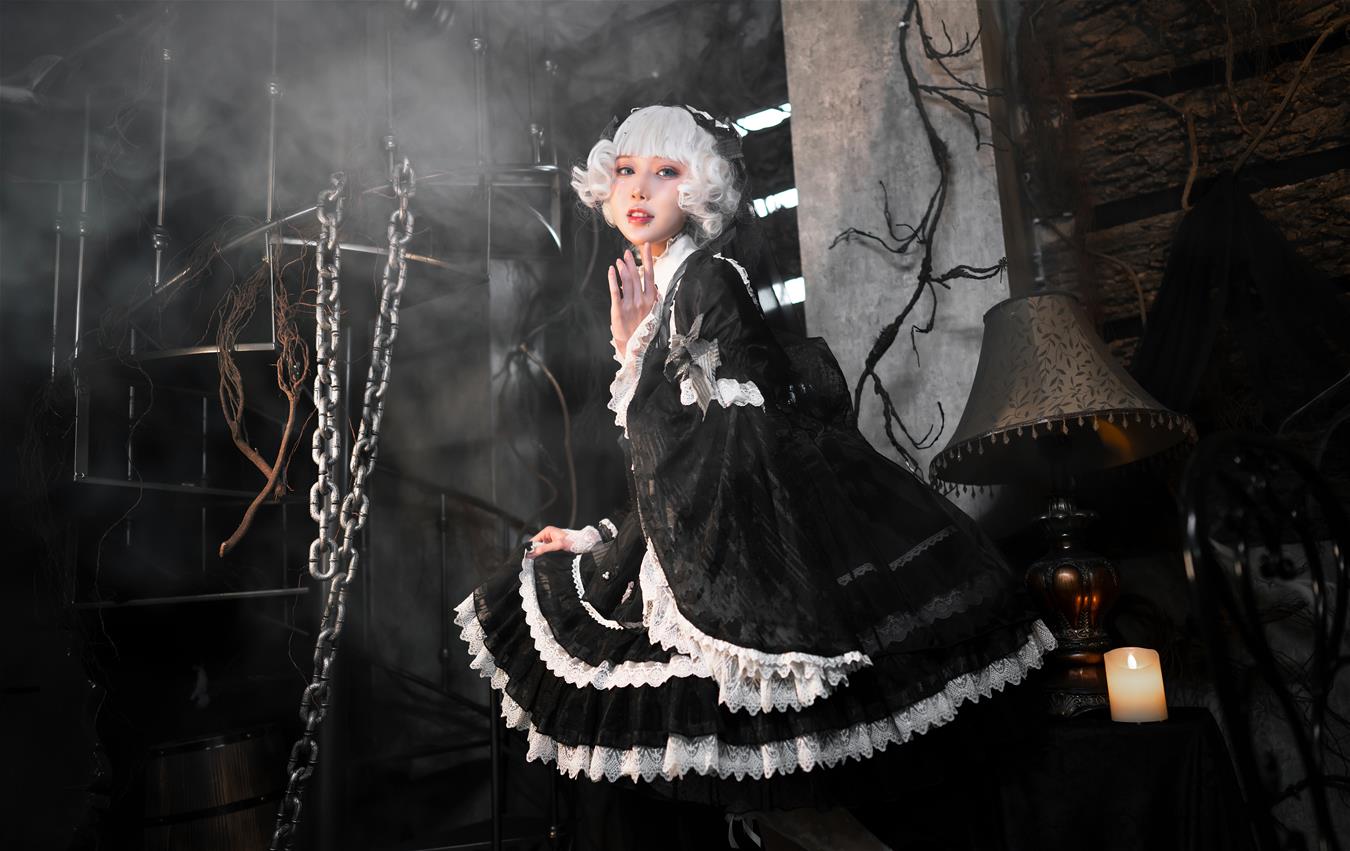 阿包也是兔娘 小裙子 夜之钢琴曲 [9P-146MB]