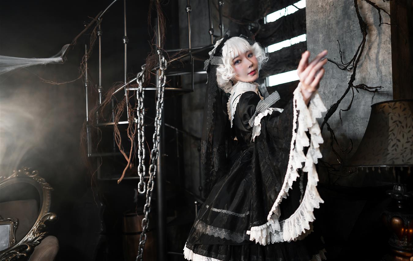 阿包也是兔娘 小裙子 夜之钢琴曲 [9P-146MB]