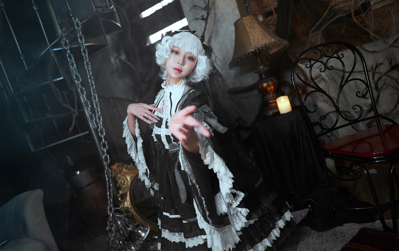 阿包也是兔娘 小裙子 夜之钢琴曲 [9P-146MB]