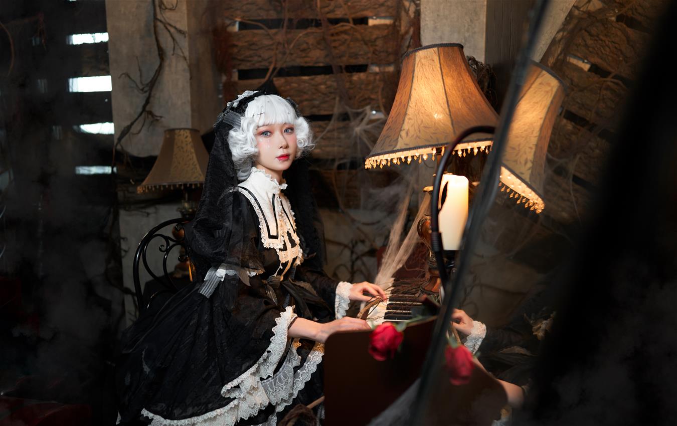 阿包也是兔娘 小裙子 夜之钢琴曲 [9P-146MB]