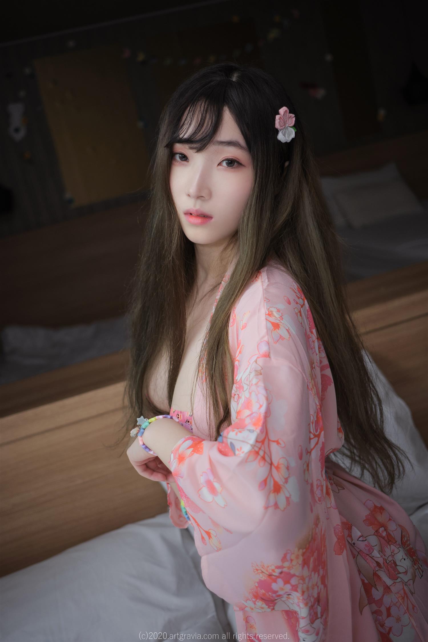 BamBi ARTGRAVIA VOL.198 [77P-172MB]