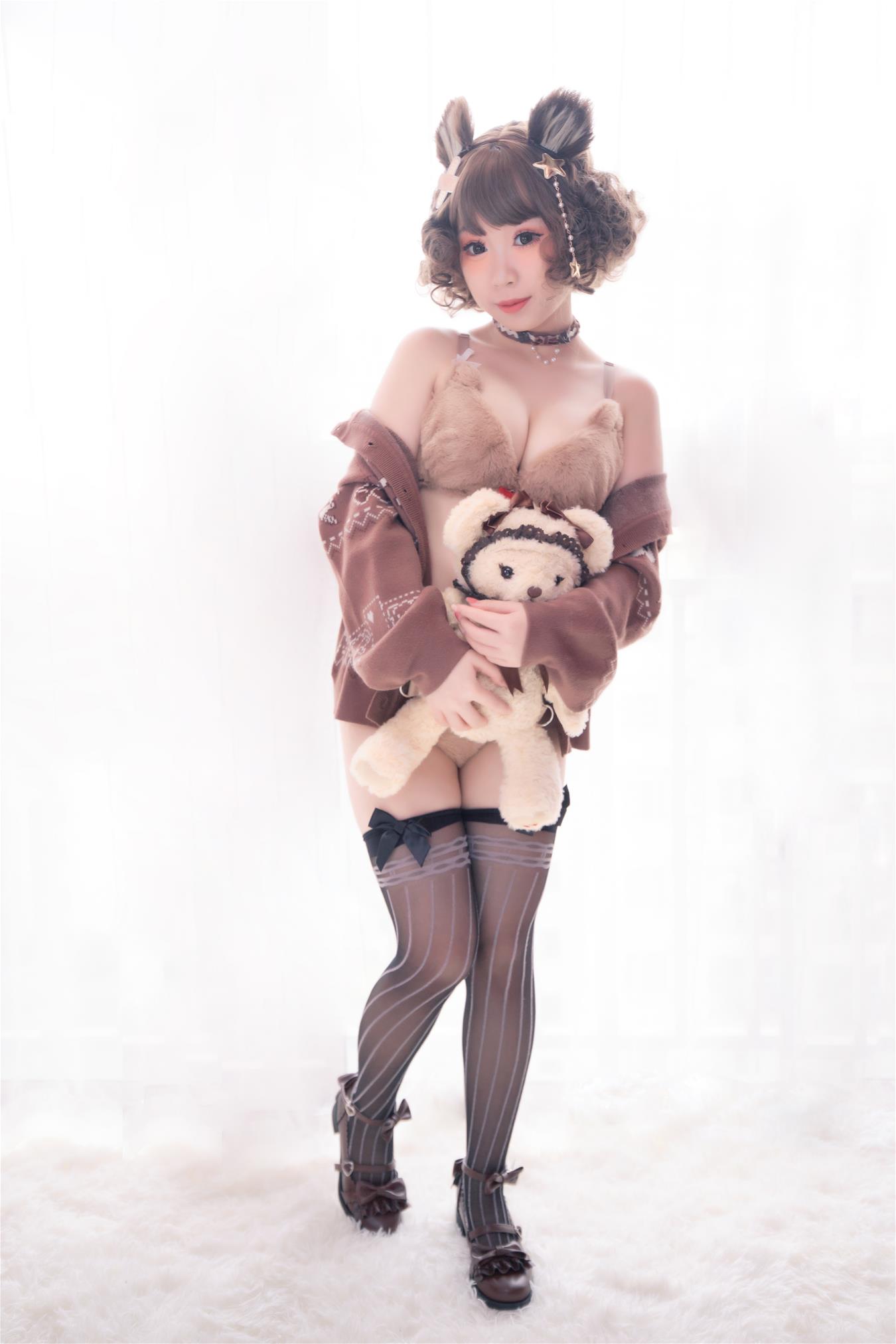 胡桃猫Kurumineko 熊熊 [221P10V-3.03GB]