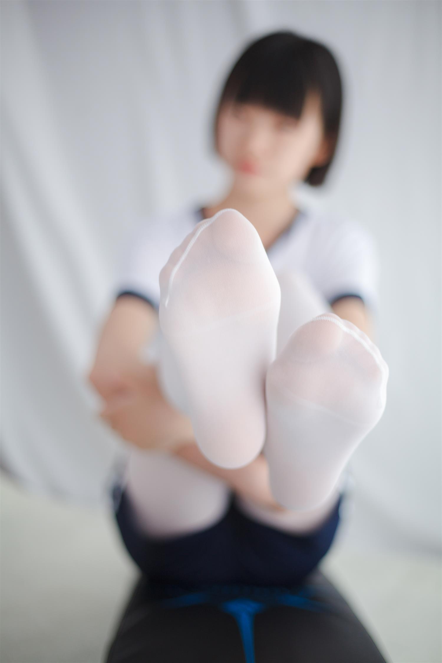 少女秩序 VOL.002 运动白丝少女 [40P-272MB]