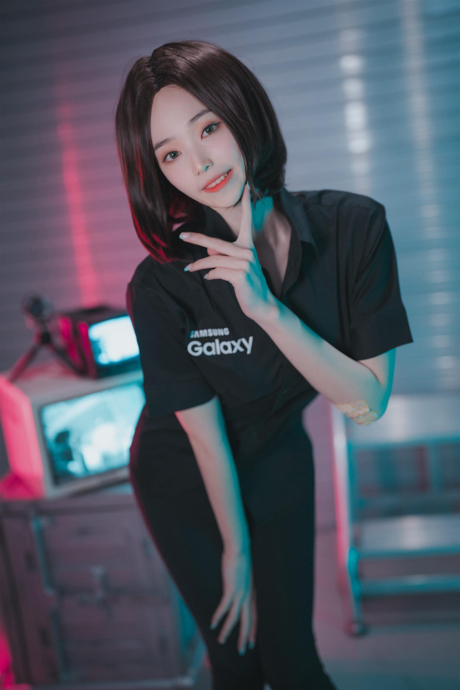 BamBi DJAWA Hi Sam [176P-3.0GB]