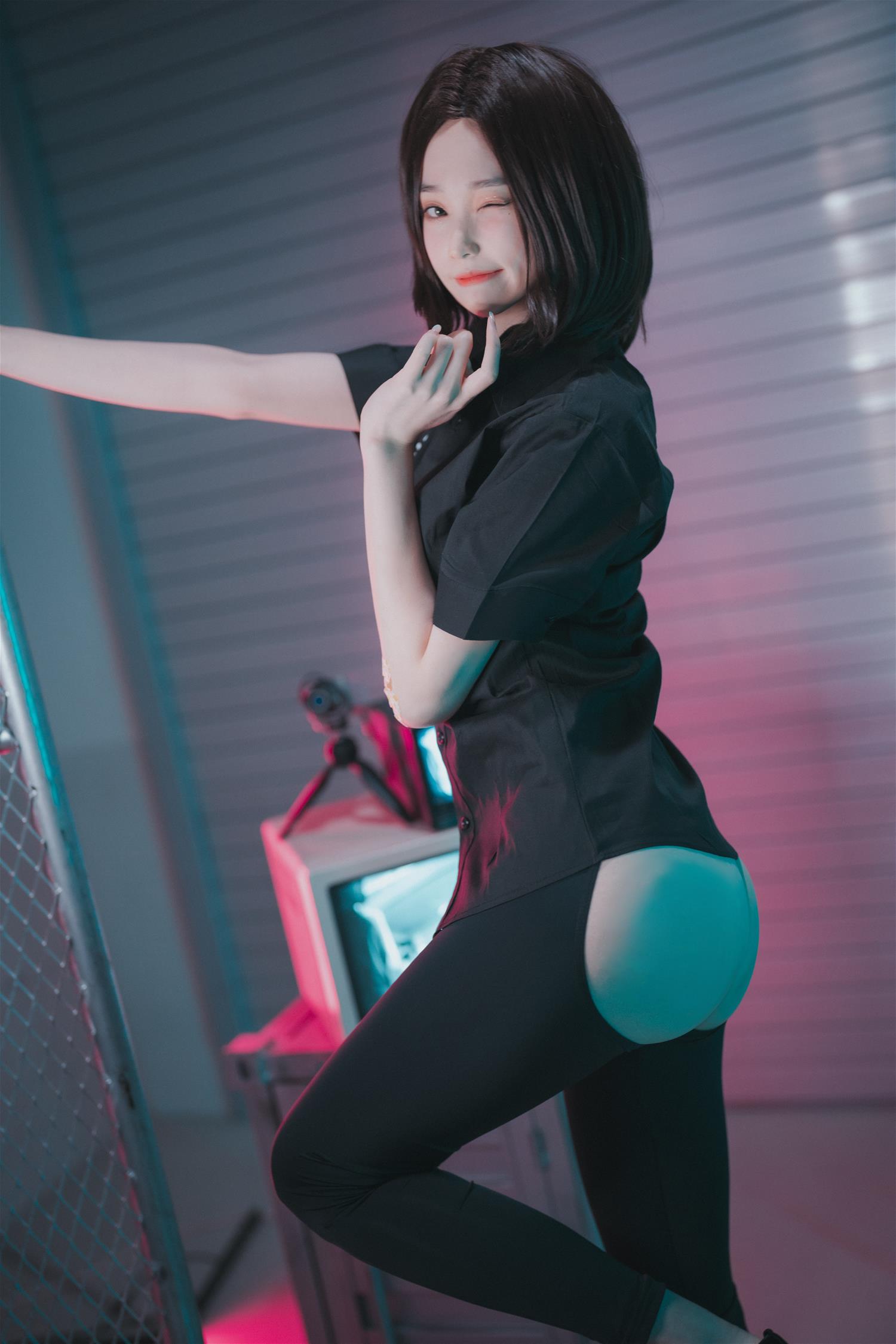 BamBi DJAWA Hi Sam [176P-3.0GB]