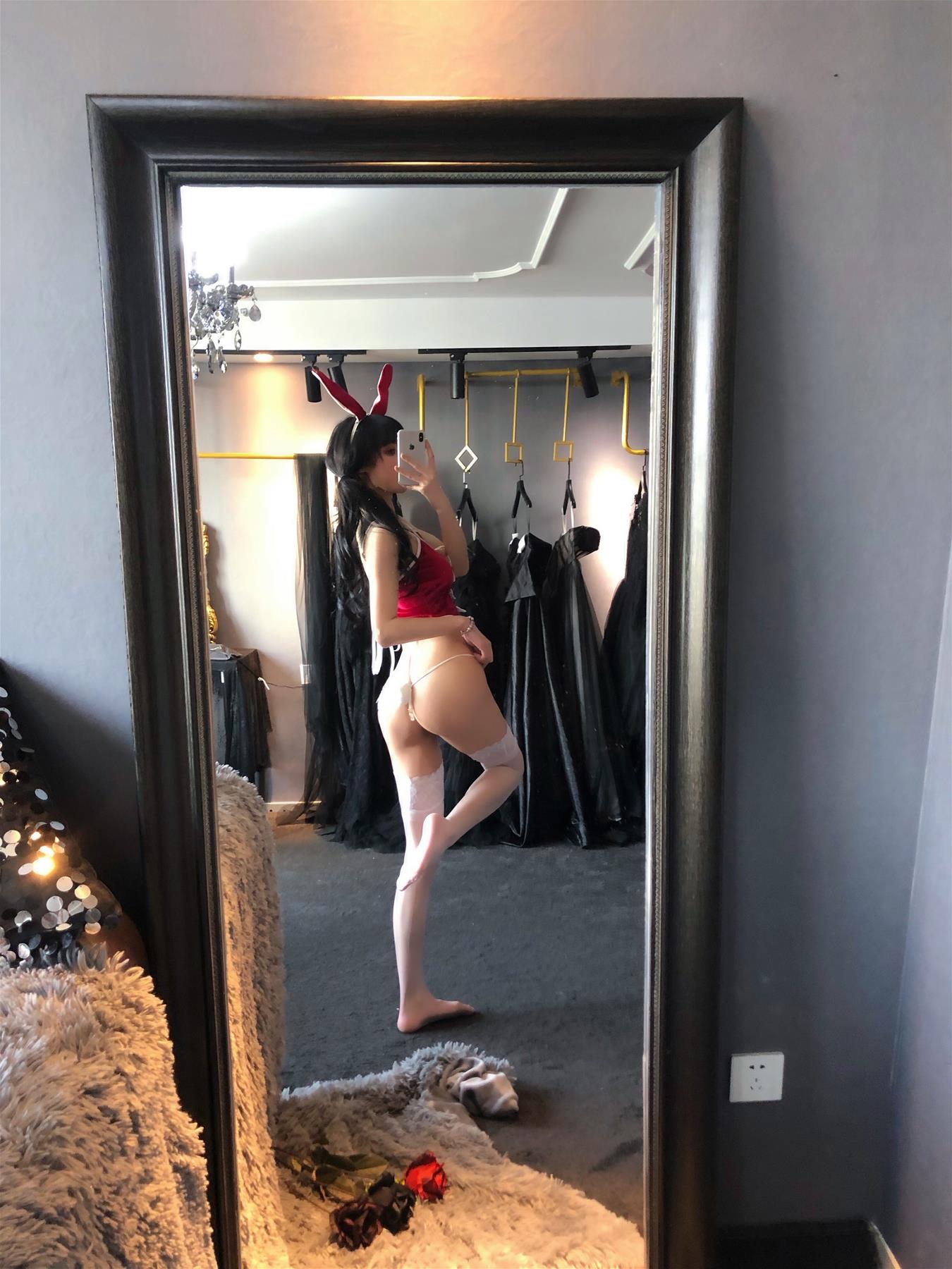 阿包也是兔娘 红色兔兔 [11P-28MB]