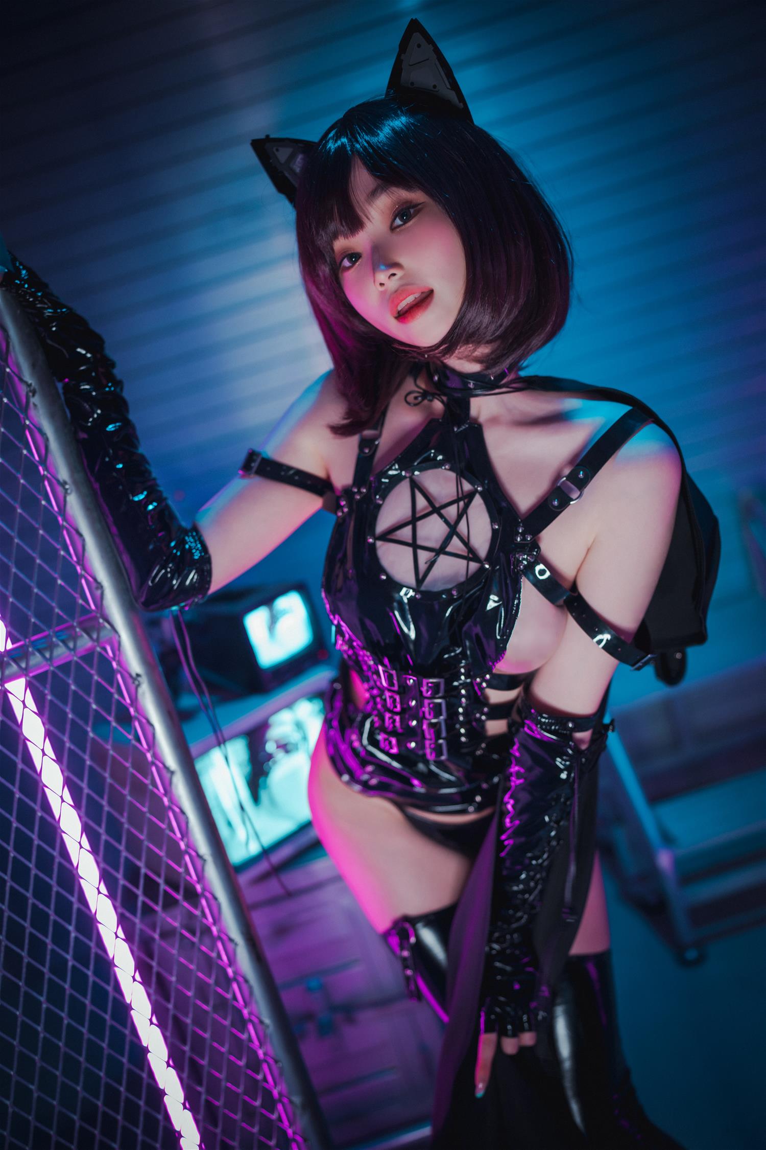 BamBi DJAWA Halloween Nightmare [76P-1.67GB]