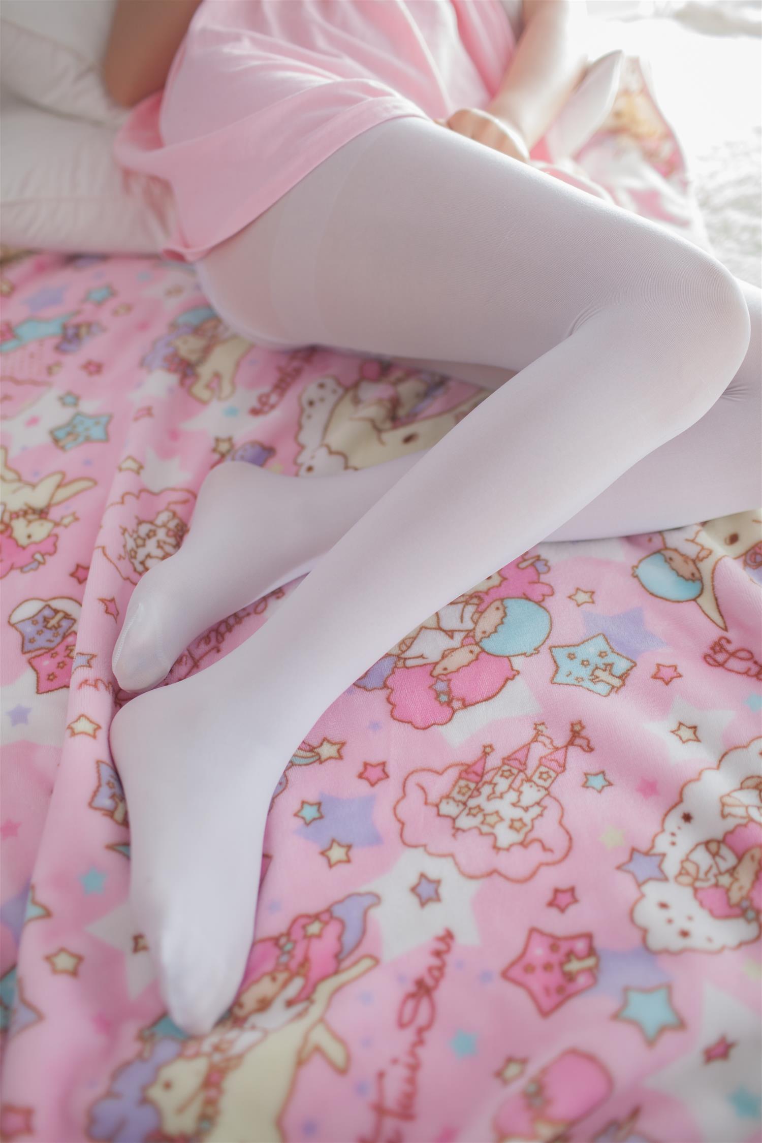 少女秩序 群内福利02 [13P-92MB]