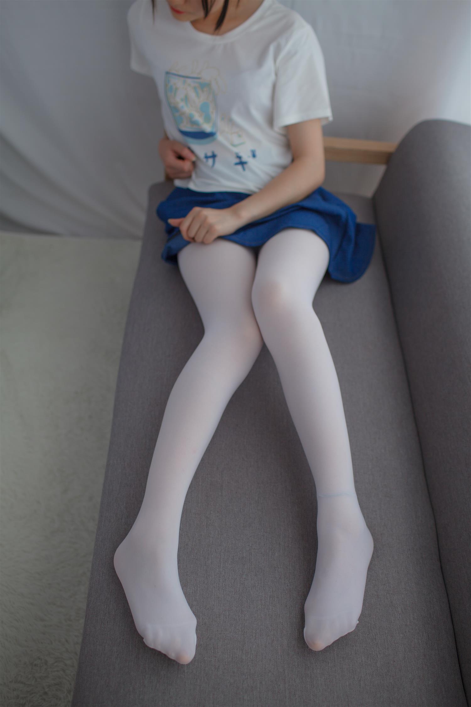 少女秩序 群内福利03 [26P-217MB]