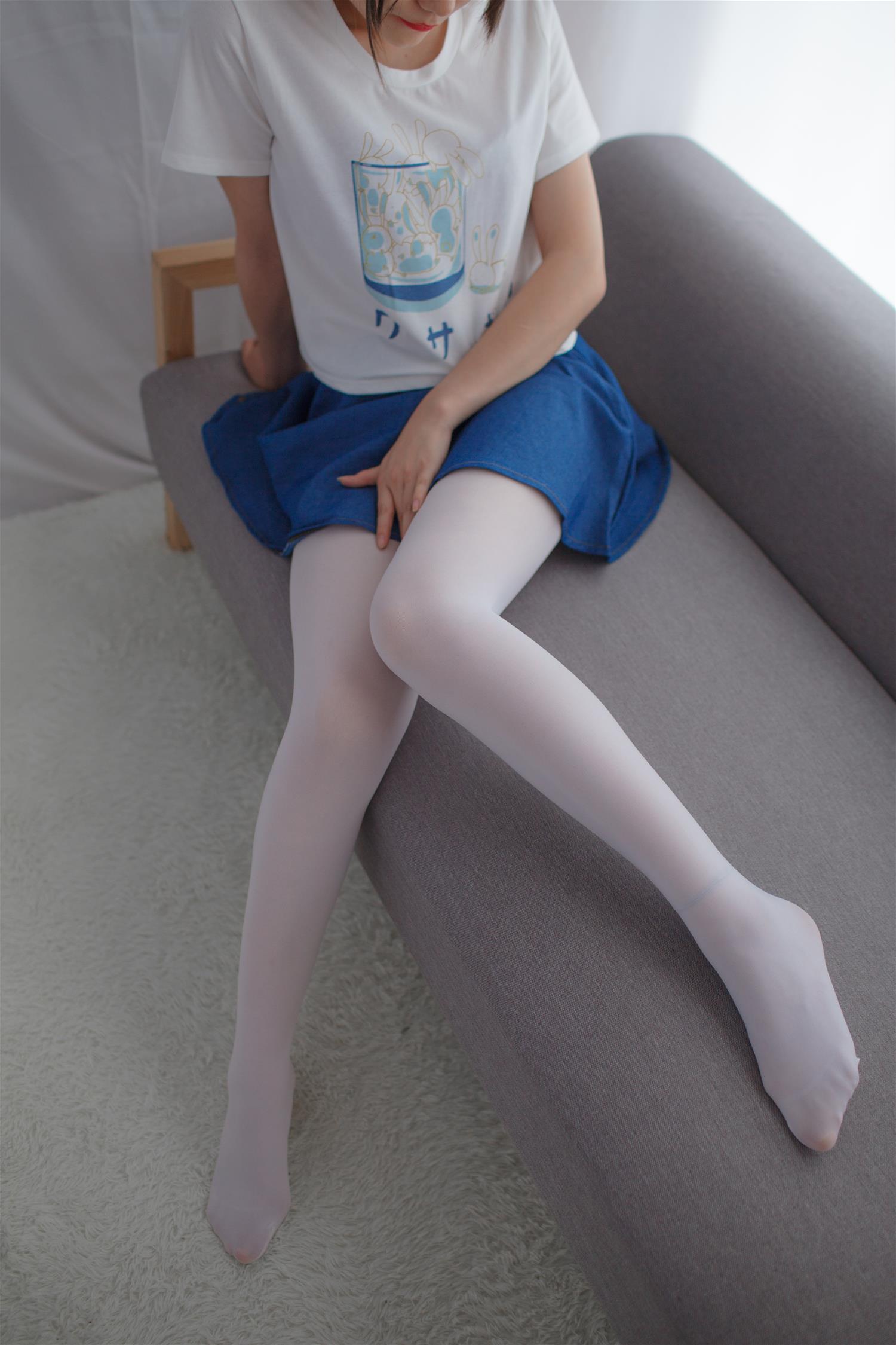 少女秩序 群内福利03 [26P-217MB]