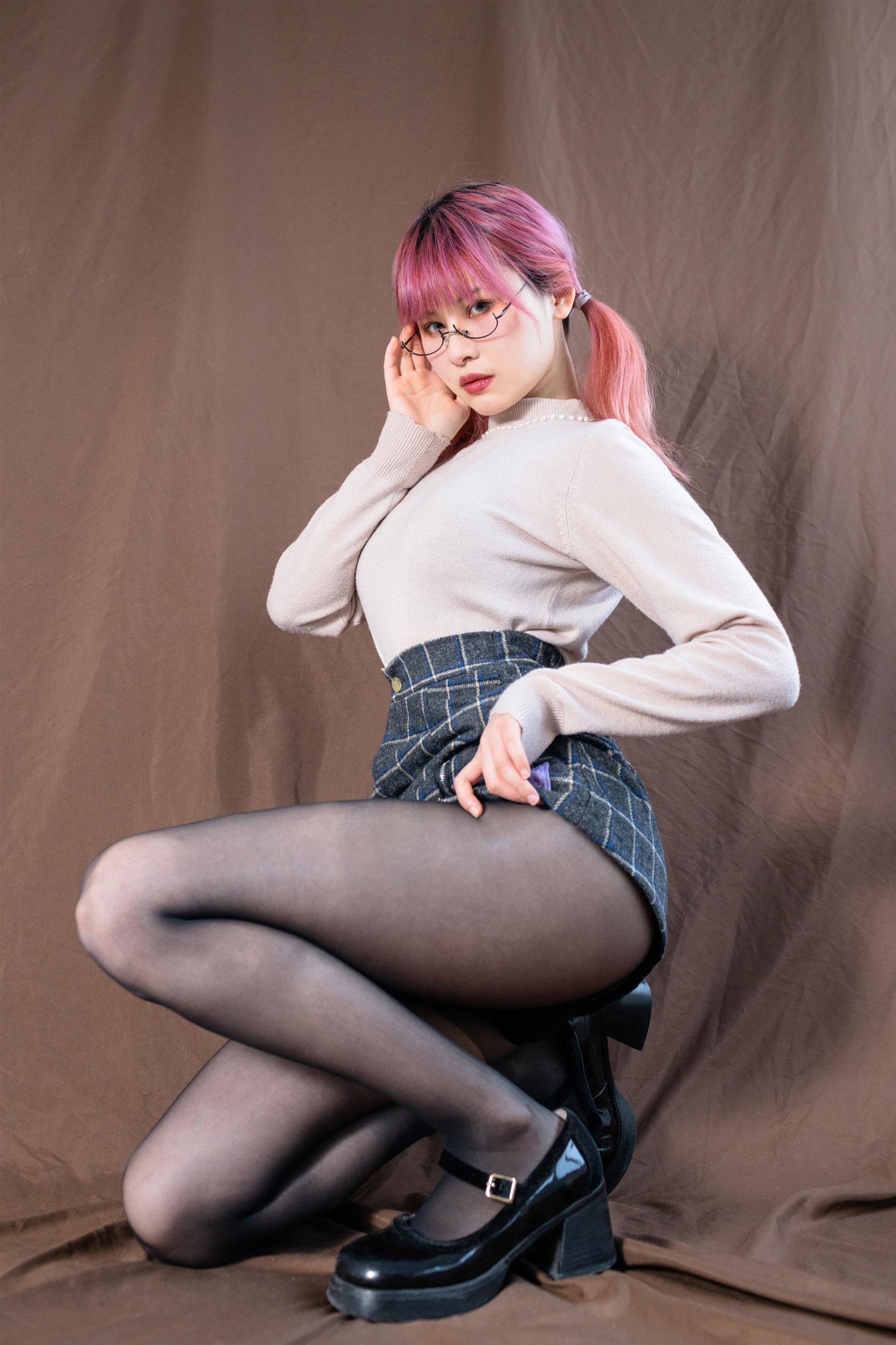 少女秩序 群内福利05 [19P-189MB]