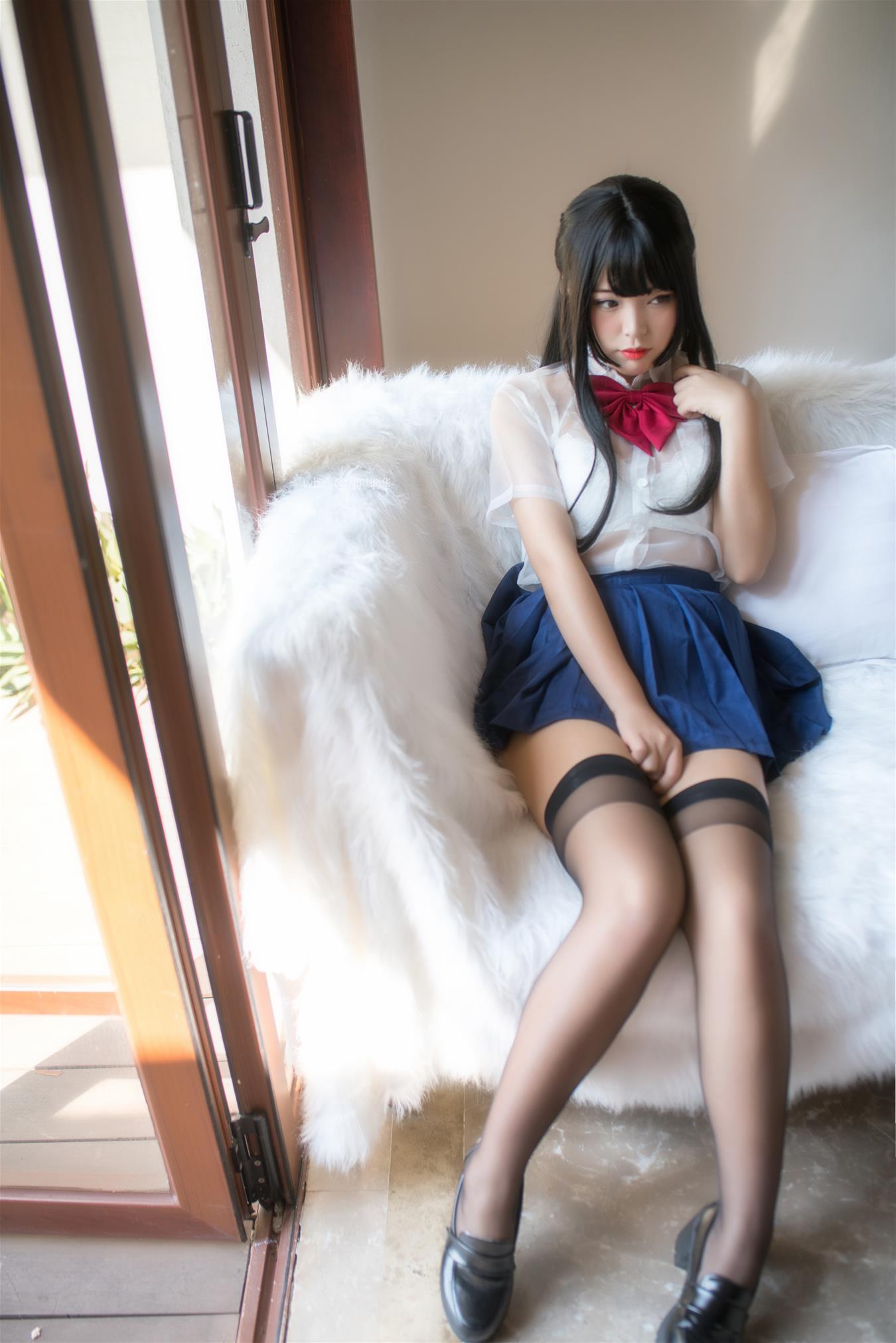 -白烨- 情人节特辑 [52P-110MB]