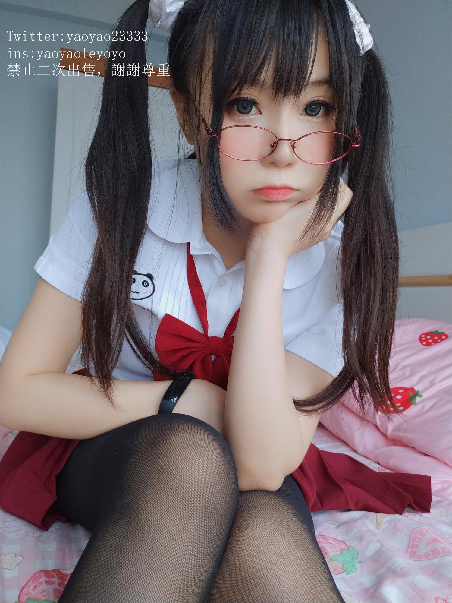 軟妹搖搖樂 Vol.030 學妹的五指襪和肉絲襪 自撮り  (動画入り) [96P4V-824MB]