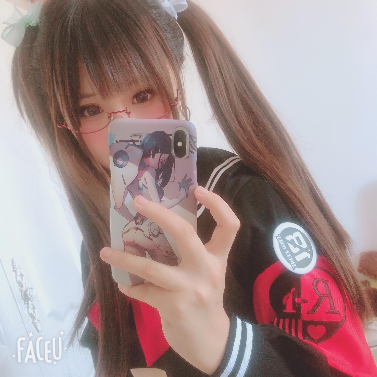 摇摇乐yoyo 2018.09月福利 [104P3V-256MB]