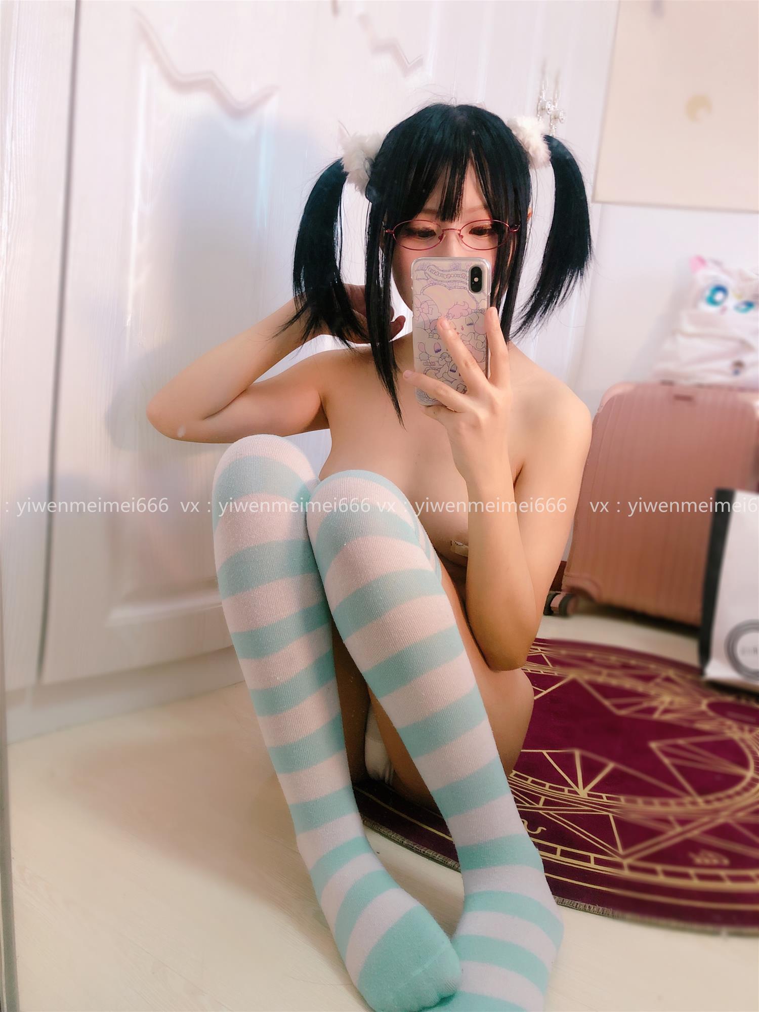 摇摇乐yoyo 2018.11月福利 [92P1V-248MB]