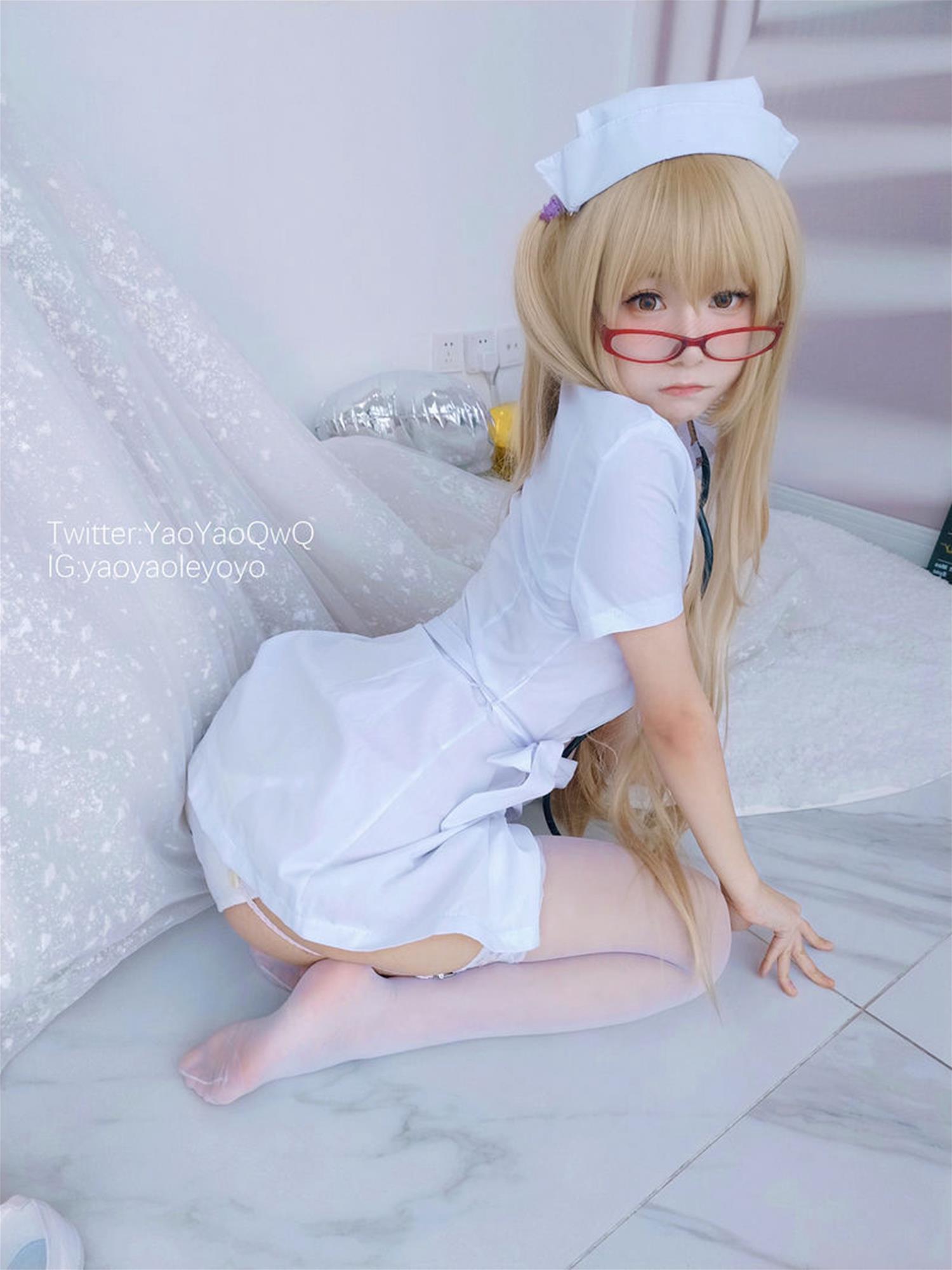 摇摇乐yoyo fantia 1月会员福利 [375P-2.39GB]