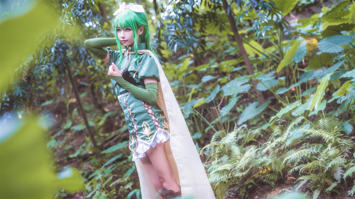 Momoko葵葵 法露忒 [20P-394MB]