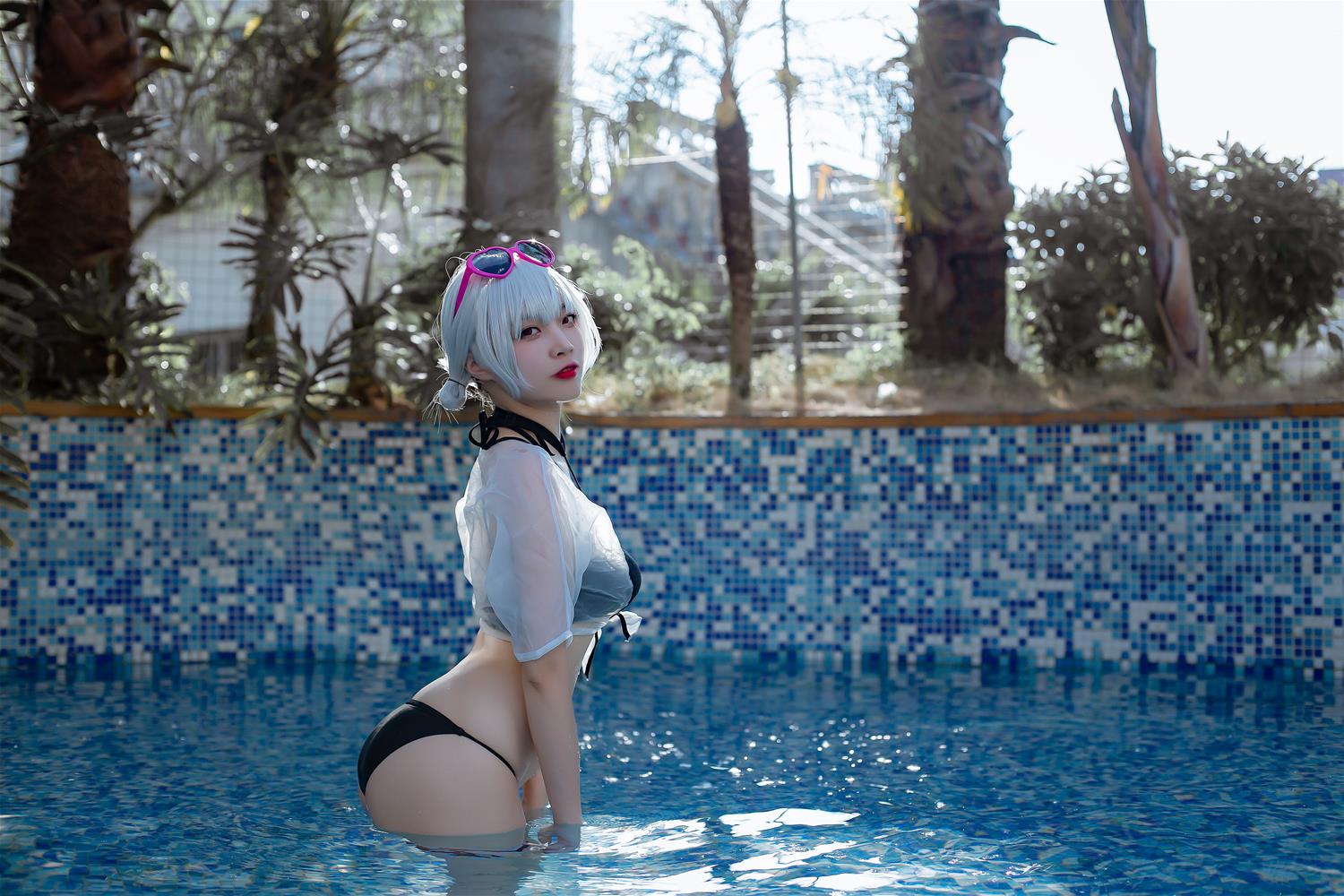 二佐 碧蓝航线 天狼星泳装 [15P-309MB]