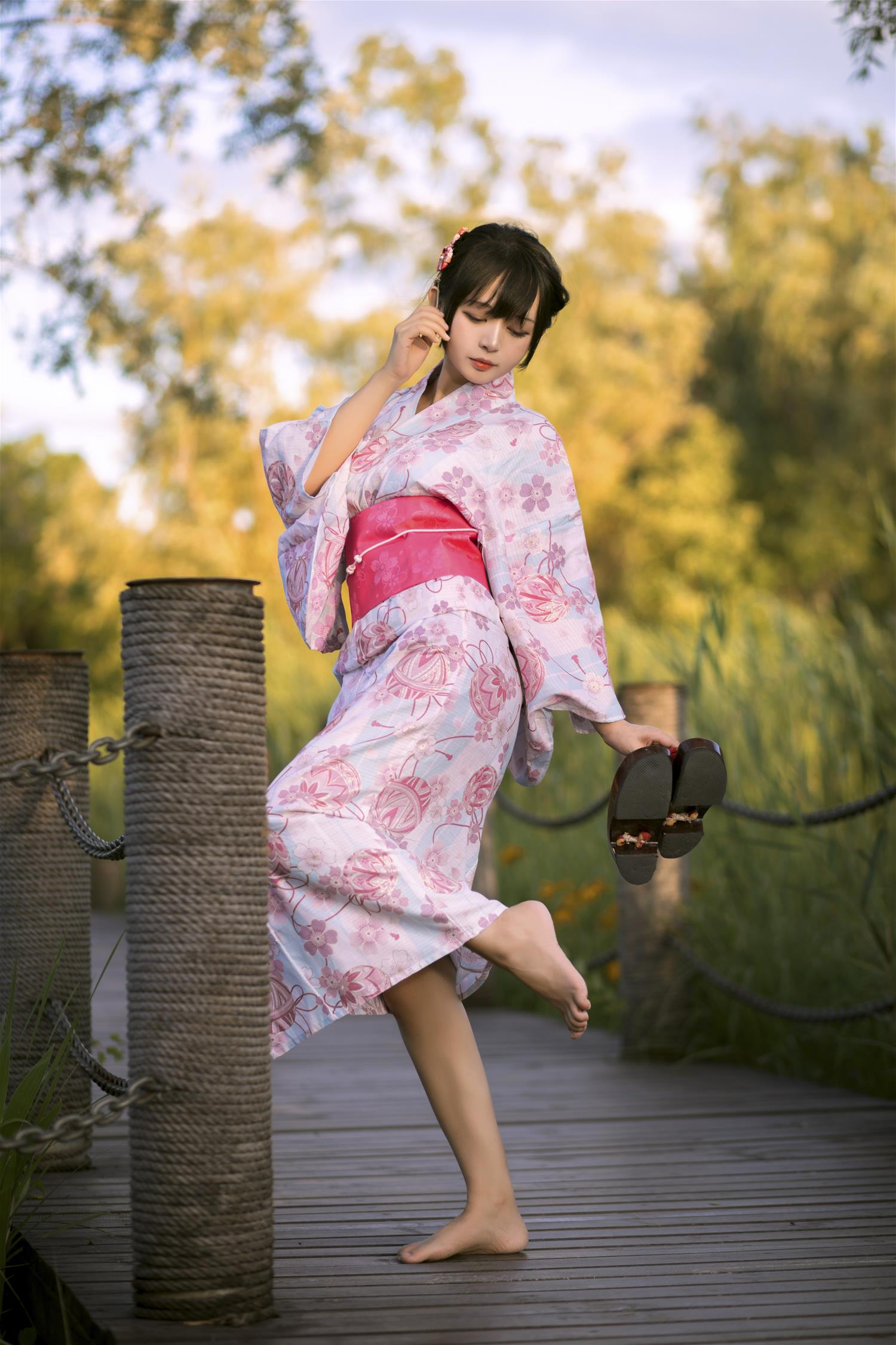 黑猫猫 和服超进化 [14P-163MB]