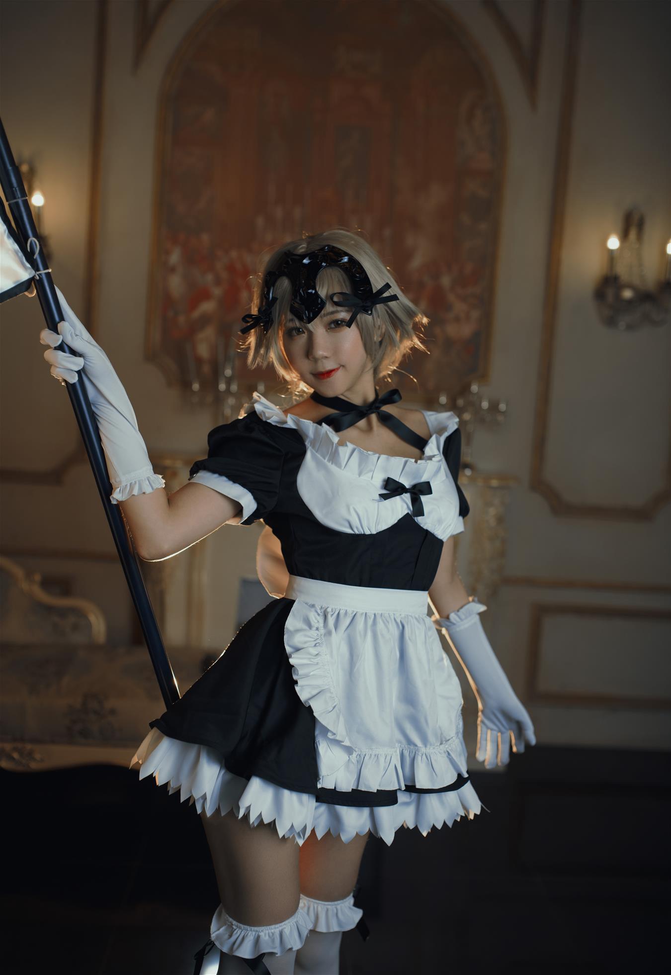 蓝小沂KiKi 黑贞德女仆 [11P-167MB]