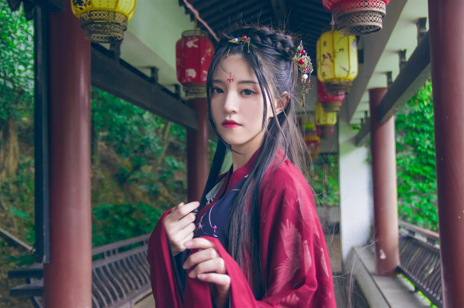 Kettoe 汉服 [9P-207MB]