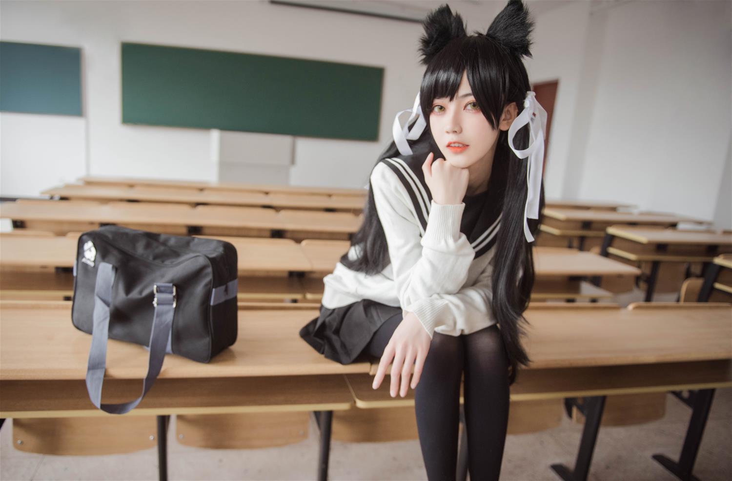 你的负卿 爱宕制服 [11P-94MB]