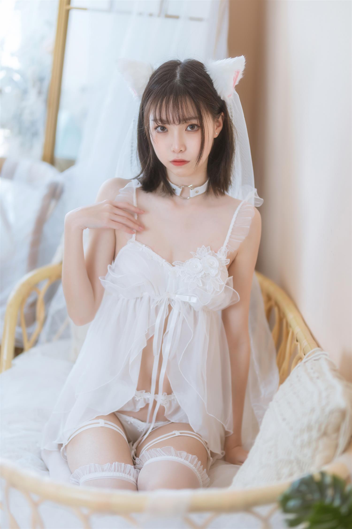 许岚LAN 少女白色裙 [41P-627MB]