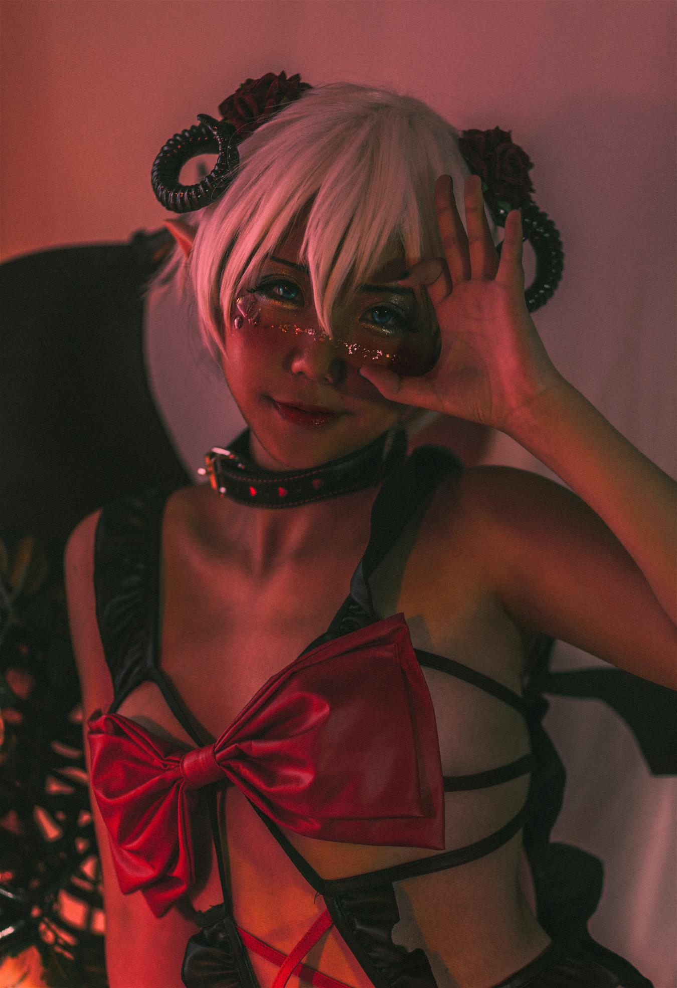 蓝小沂KiKi 小恶魔与艾什cos [9P-127MB]