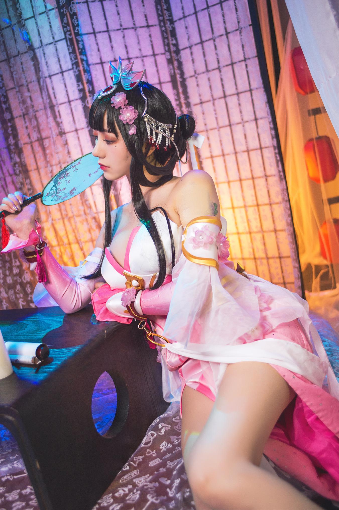 洛丽塔大哥 甄姬 [11P-51MB]