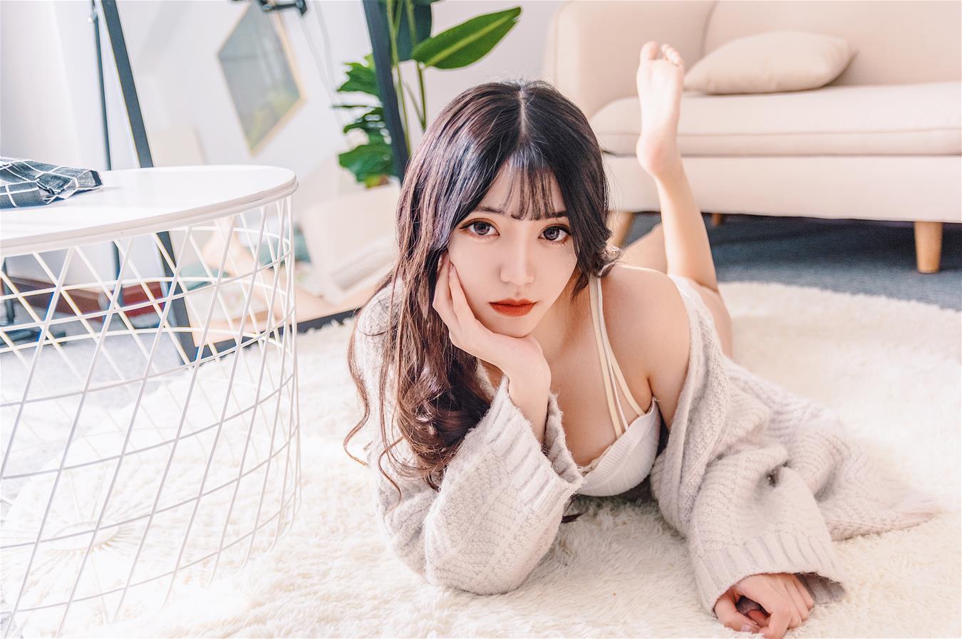 Kettoe 心动之时 [12P-118MB]