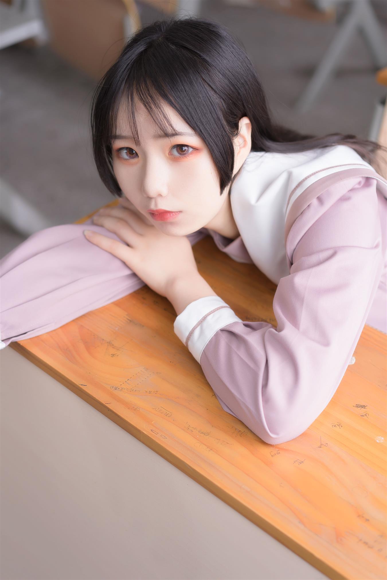 七奈写真馆 2019年5月第一期 [52P-113MB]