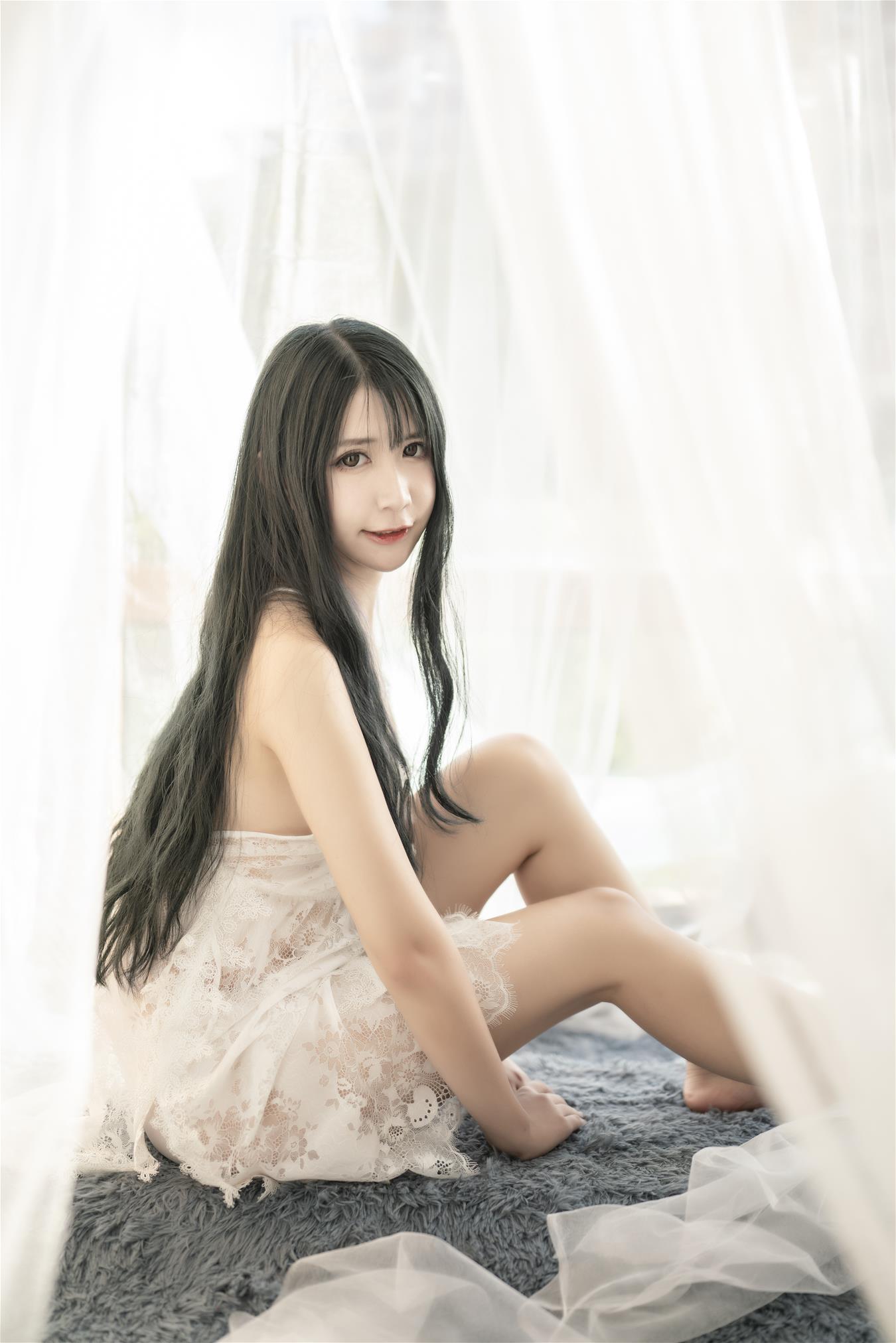 阮邑_Fairy 大象 私房 [40P-509MB]