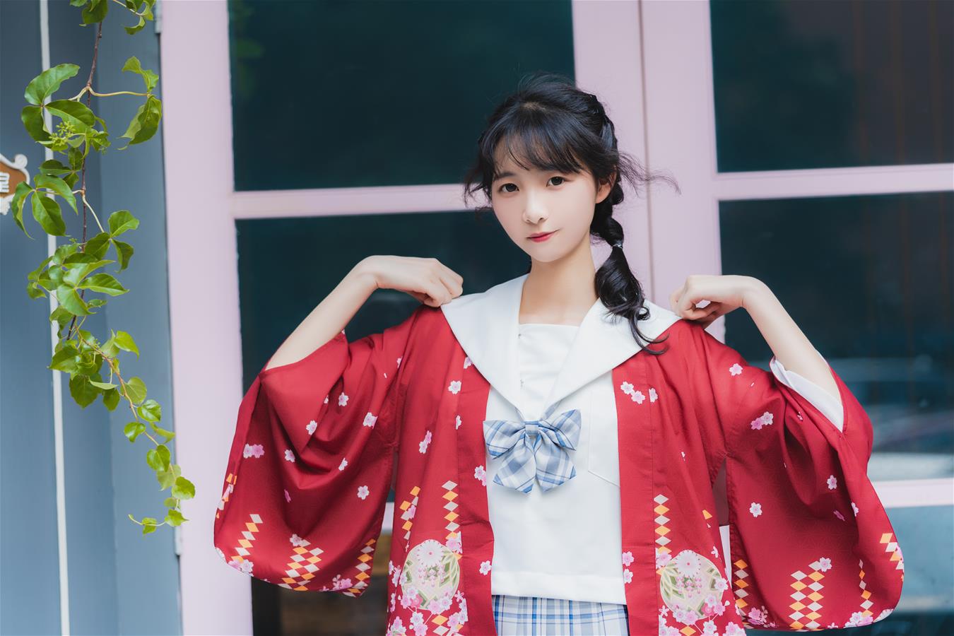 西呱呀呀呀 凤凰新村 [57P-983MB]