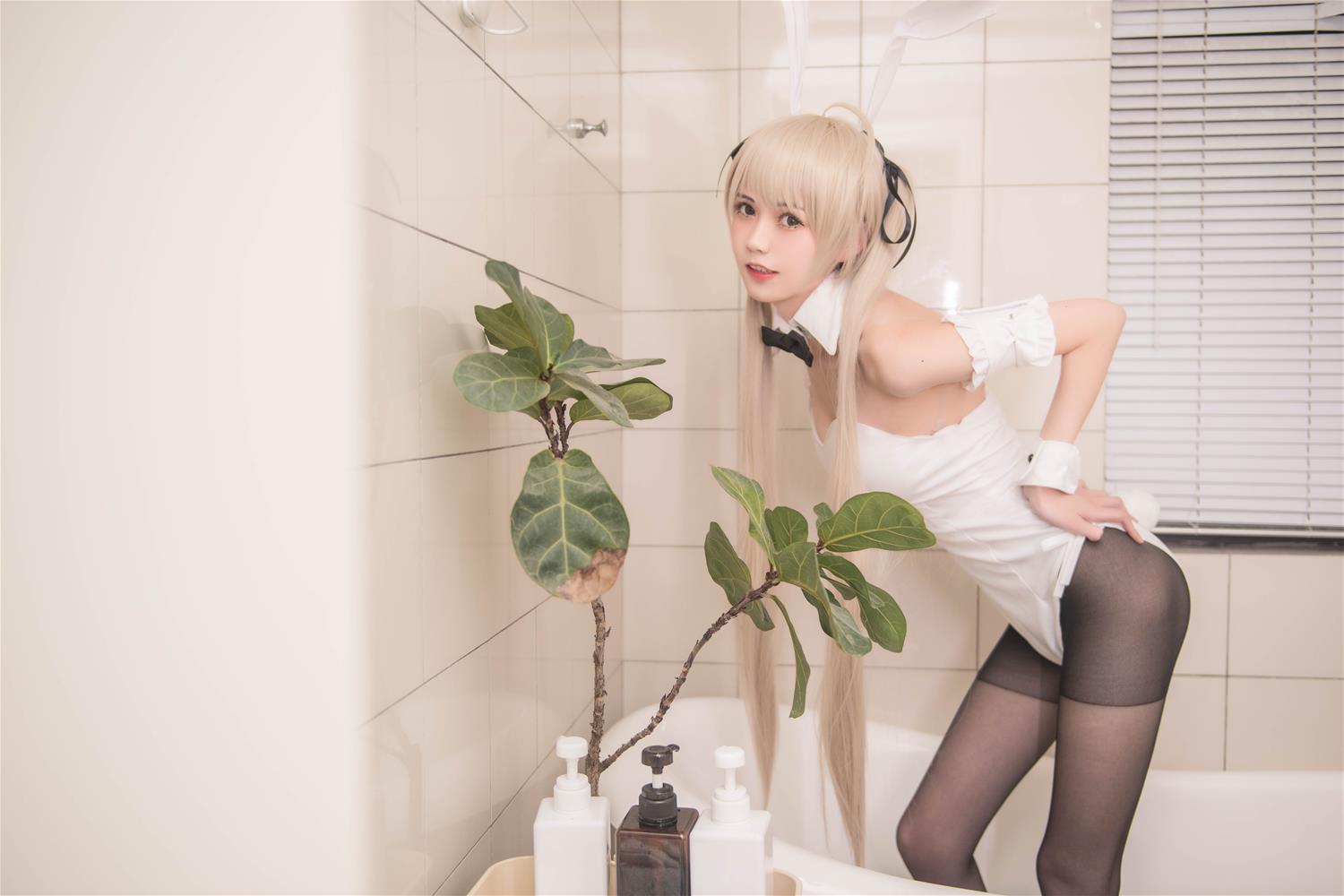 你的负卿 穹妹兔女郎（室内） [11P-42MB]