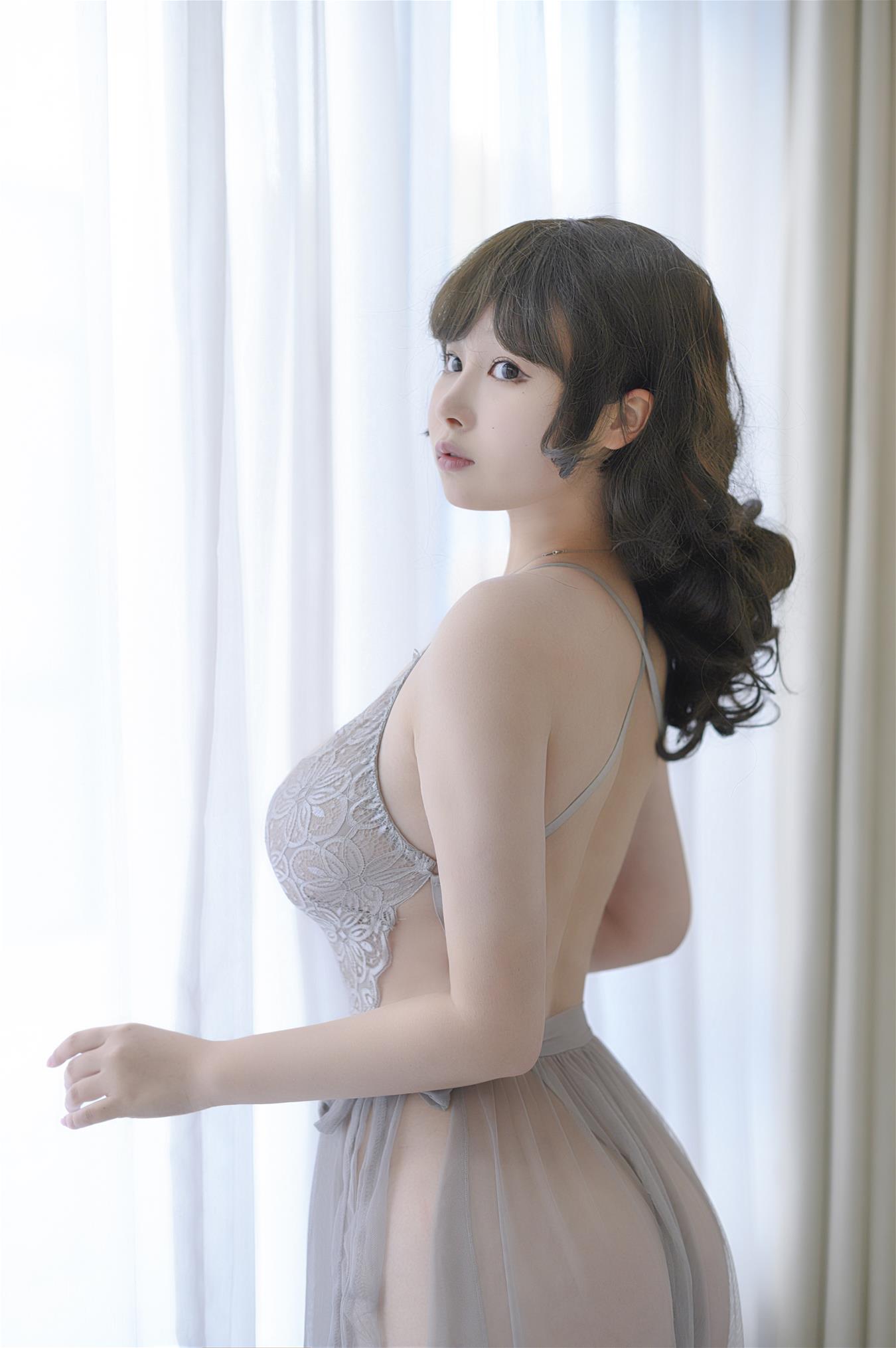 PAKI酱 浮沉 [27P4V-317MB]