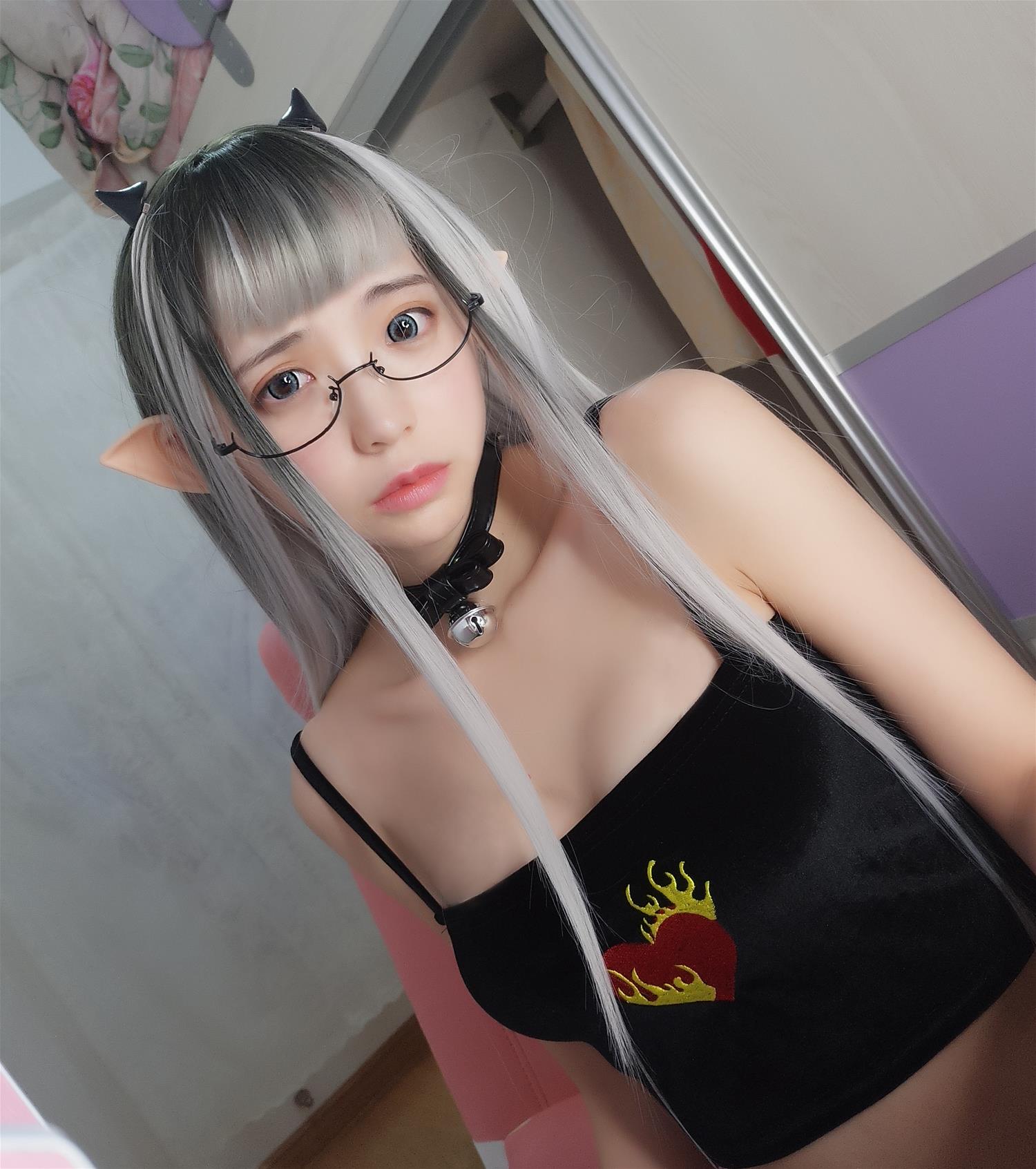 疯猫ss 猫哥超凶 [9P-33MB]