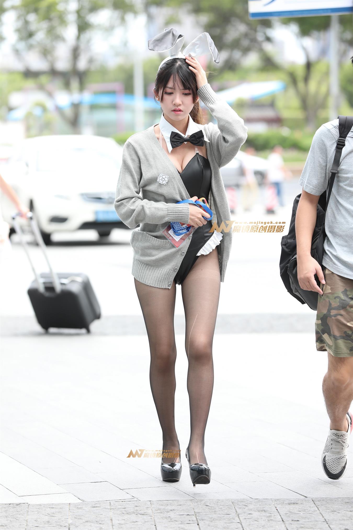 鳗鱼霏儿 极品黑色兔女郎 [11P-28MB]