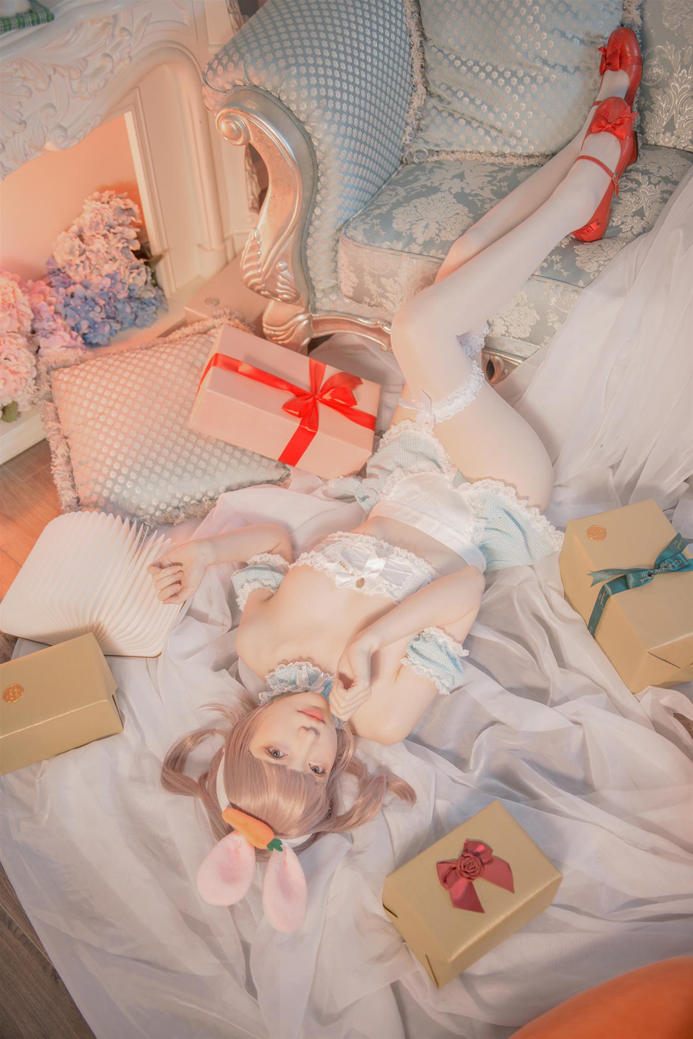 妖少 雪兔 [11P-36MB]