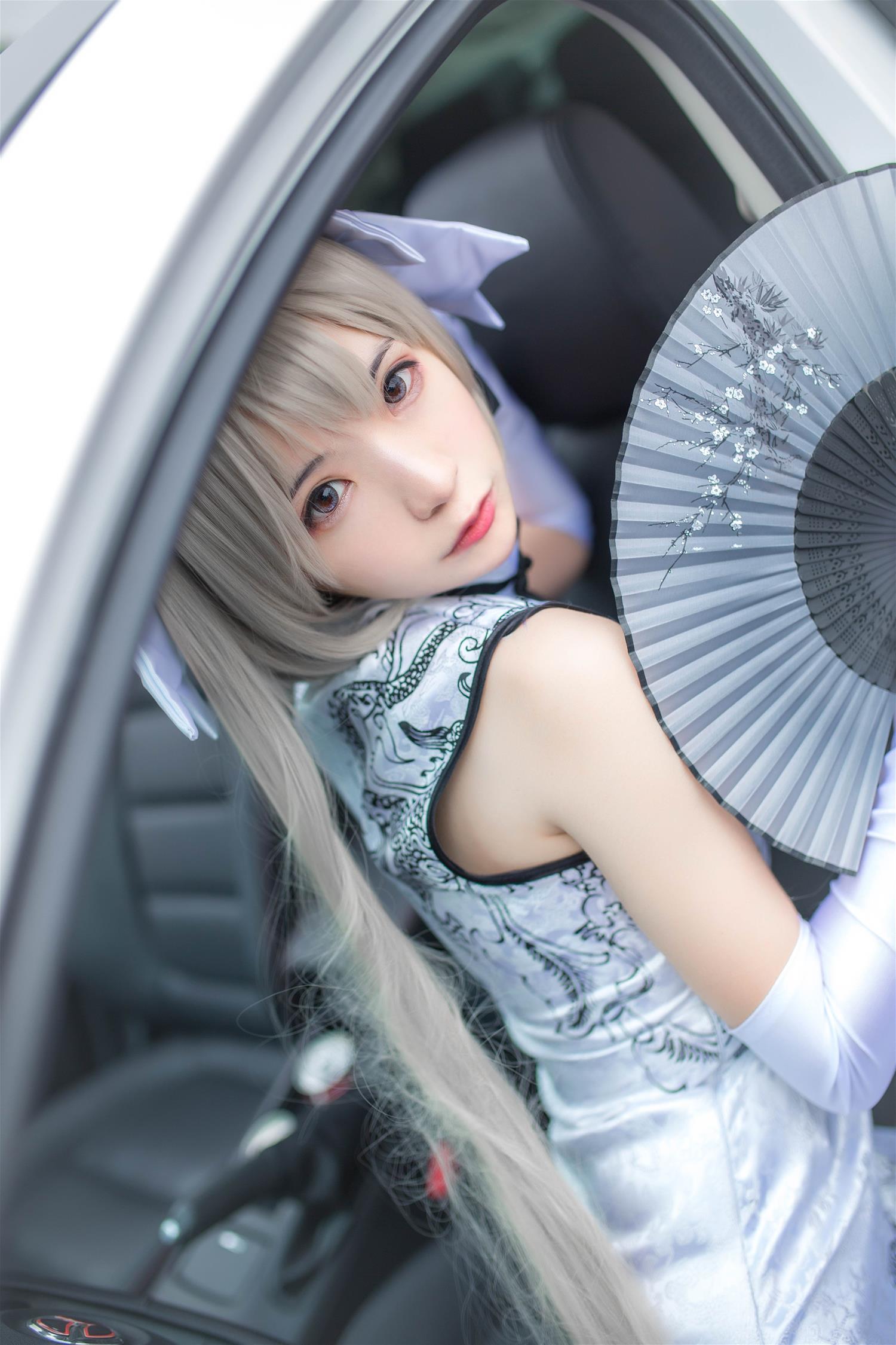 疯猫ss 穹妹旗袍白 [13P-12MB]