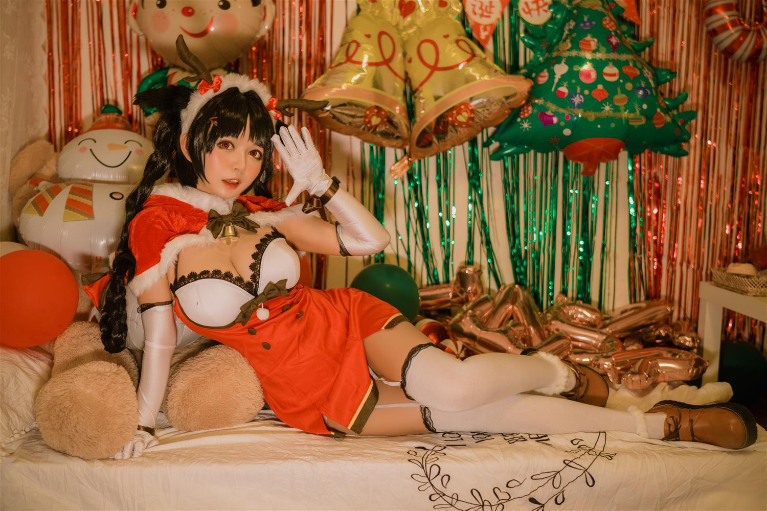 黑猫猫 大潮圣诞 [16P-415MB]