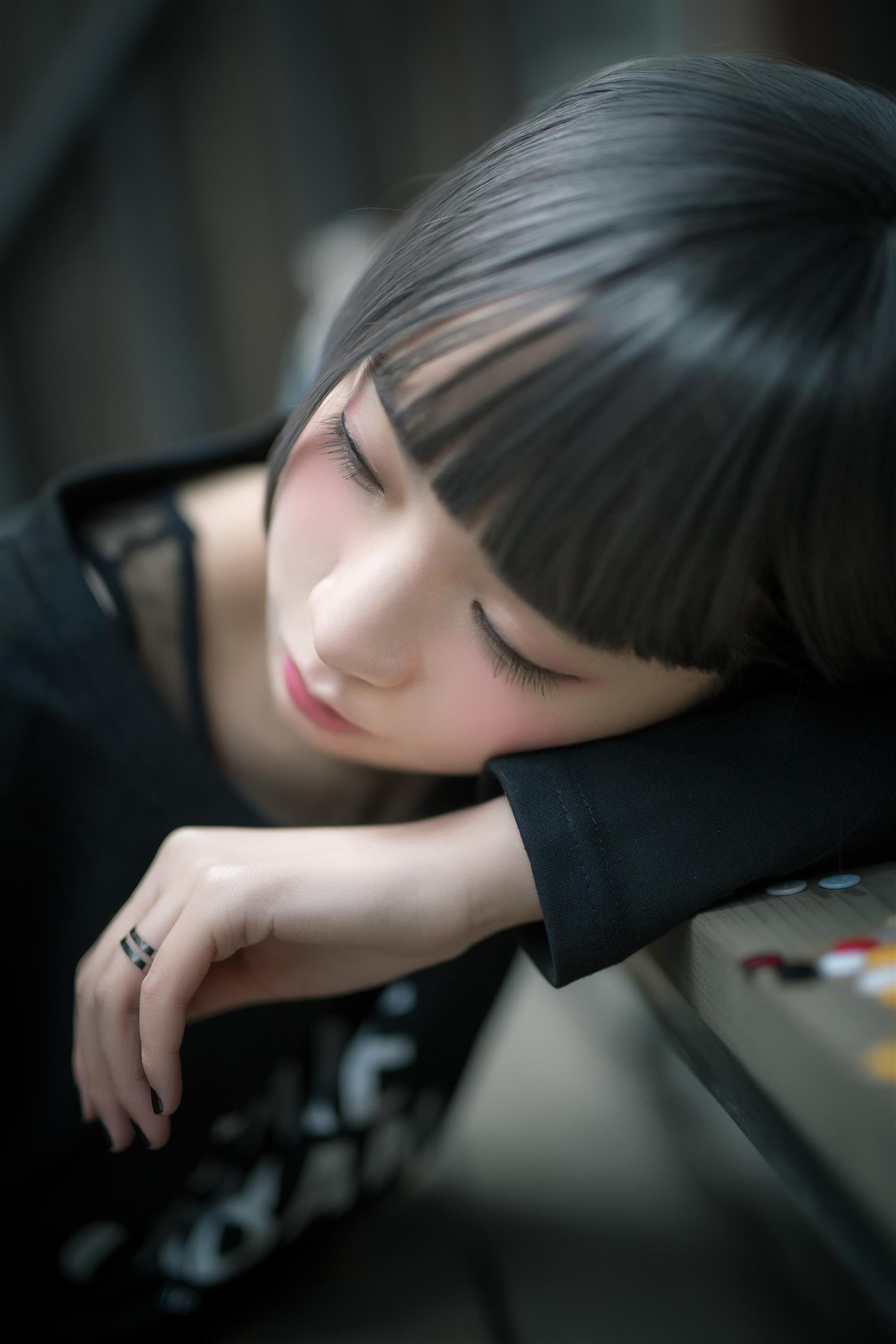 疯猫ss 日常 [9P-18MB]