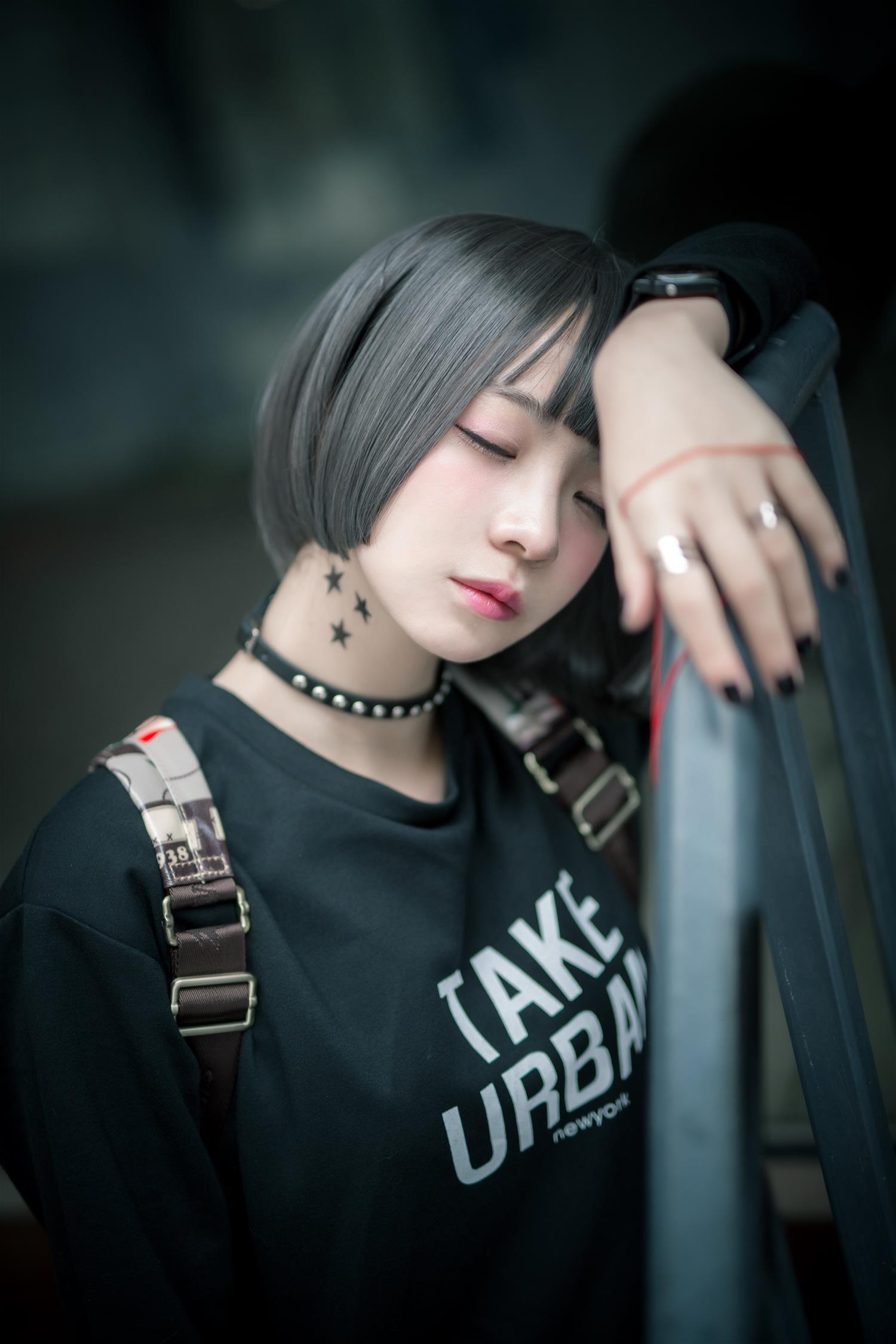 疯猫ss 日常 [9P-18MB]