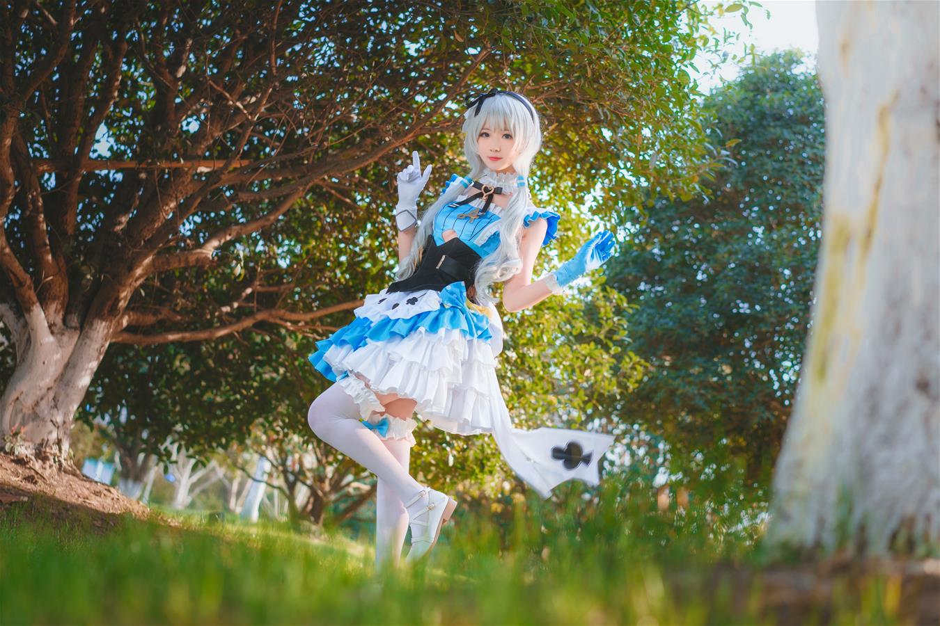 弥音音 德丽莎 [15P-166MB]