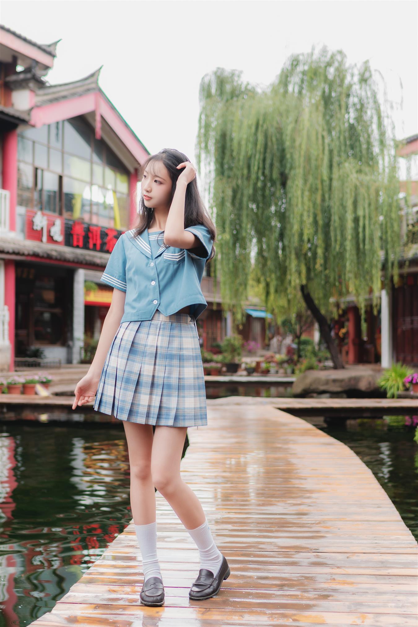 西呱呀呀呀 丽江写真JK [44P-325MB]