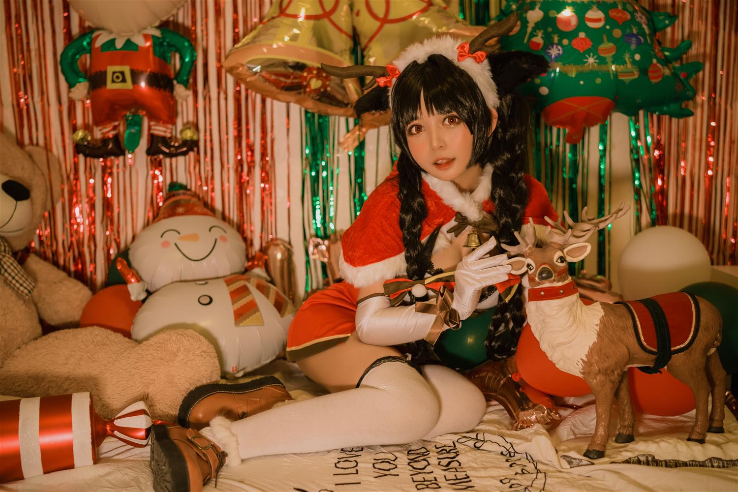 黑猫猫 大潮圣诞 [16P-415MB]