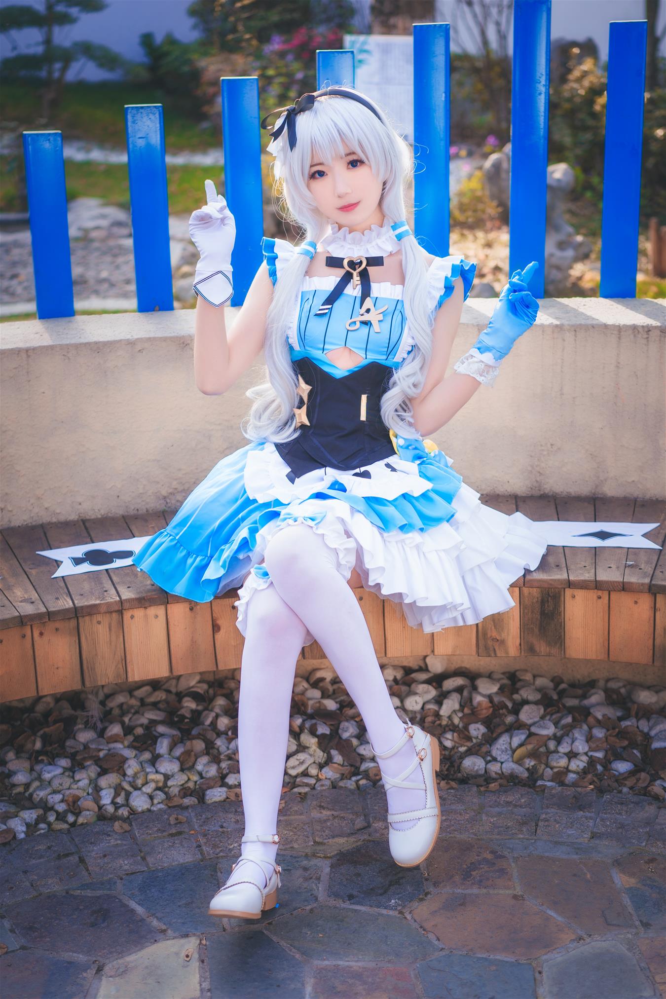 弥音音 德丽莎 [15P-166MB]