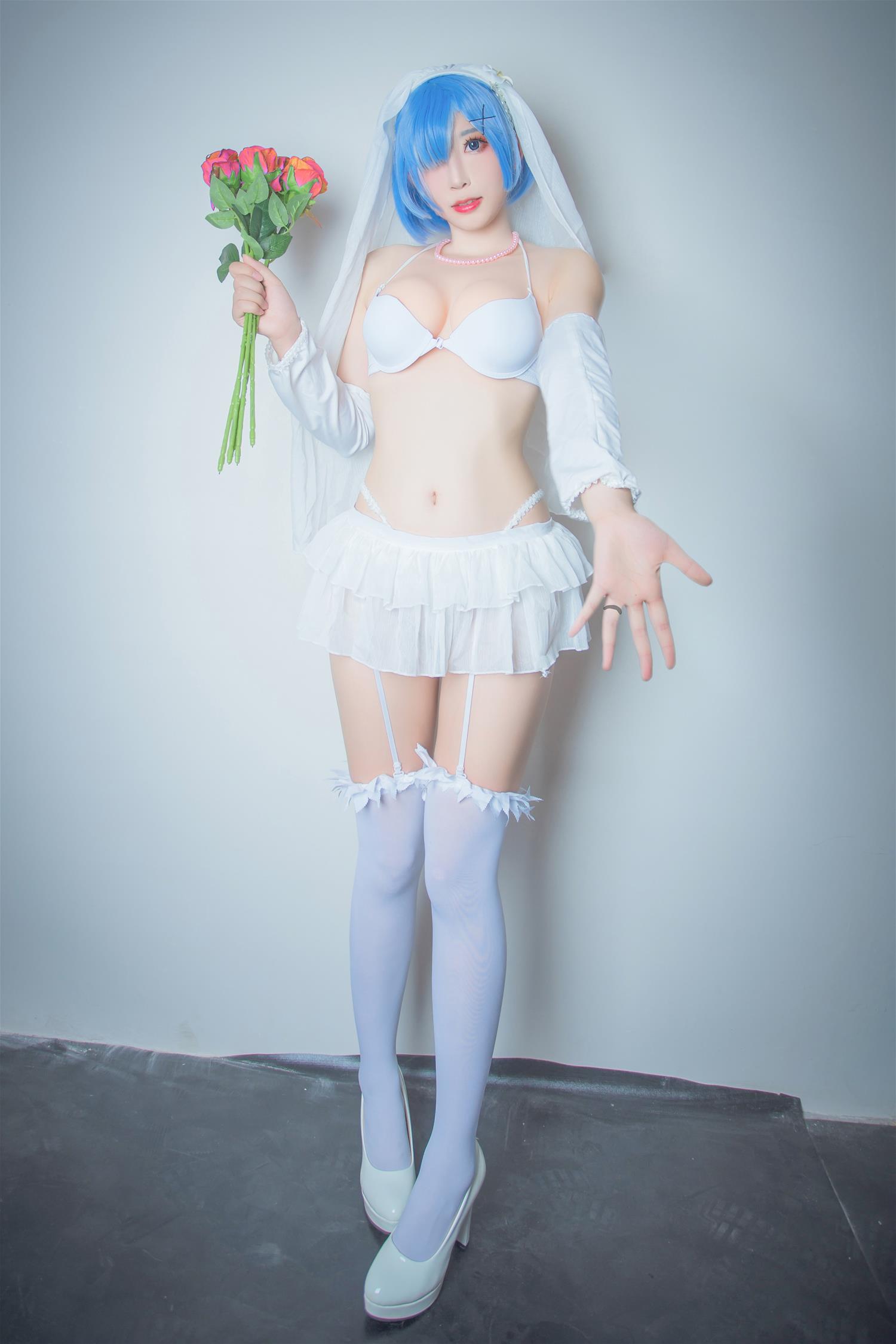 黑米粥（小酥酱）蕾姆婚纱 [9P-86MB]