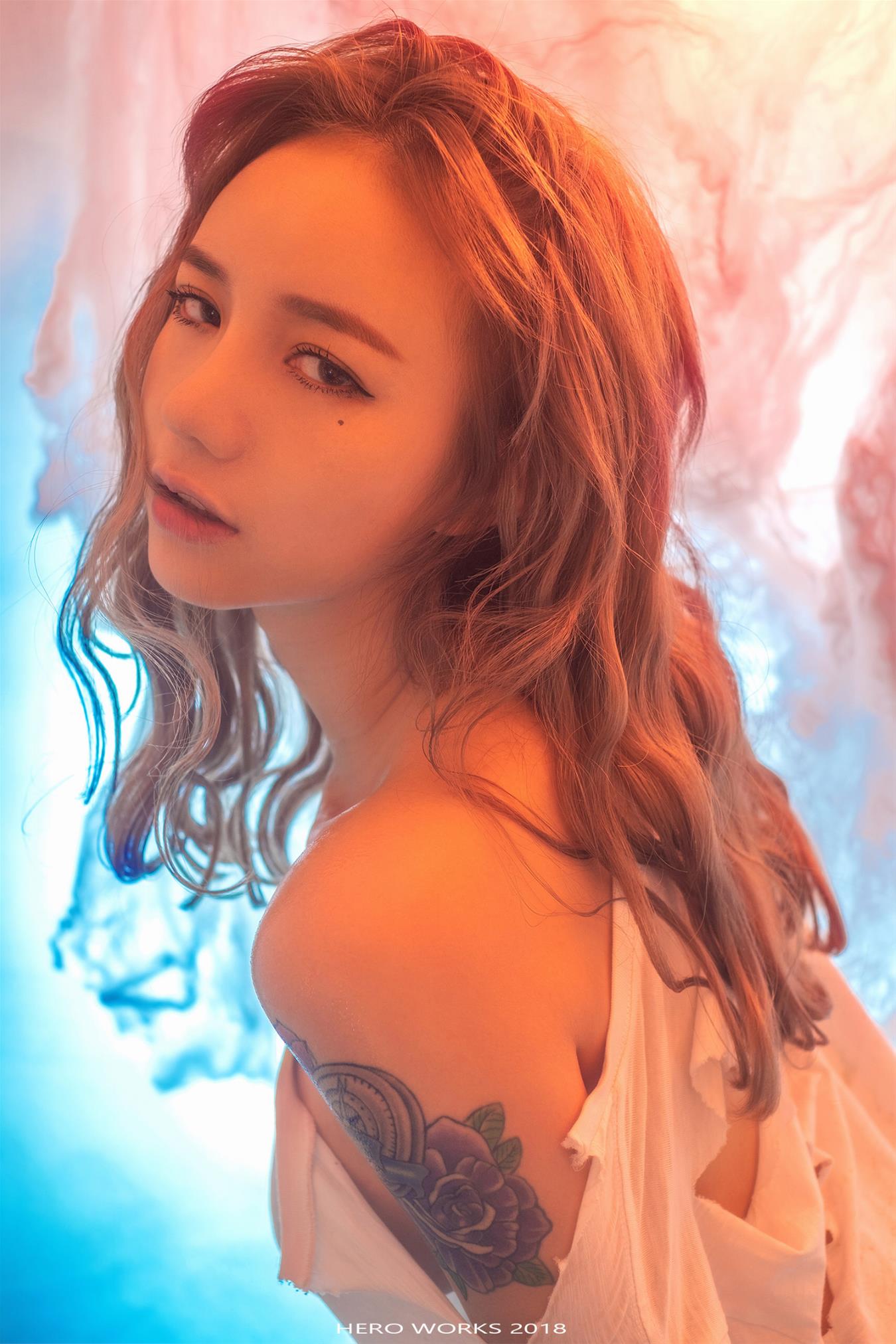 洛丽塔大哥 私房 [11P-34MB]