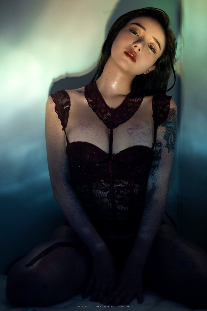 洛丽塔大哥 私房2 [13P-2MB]